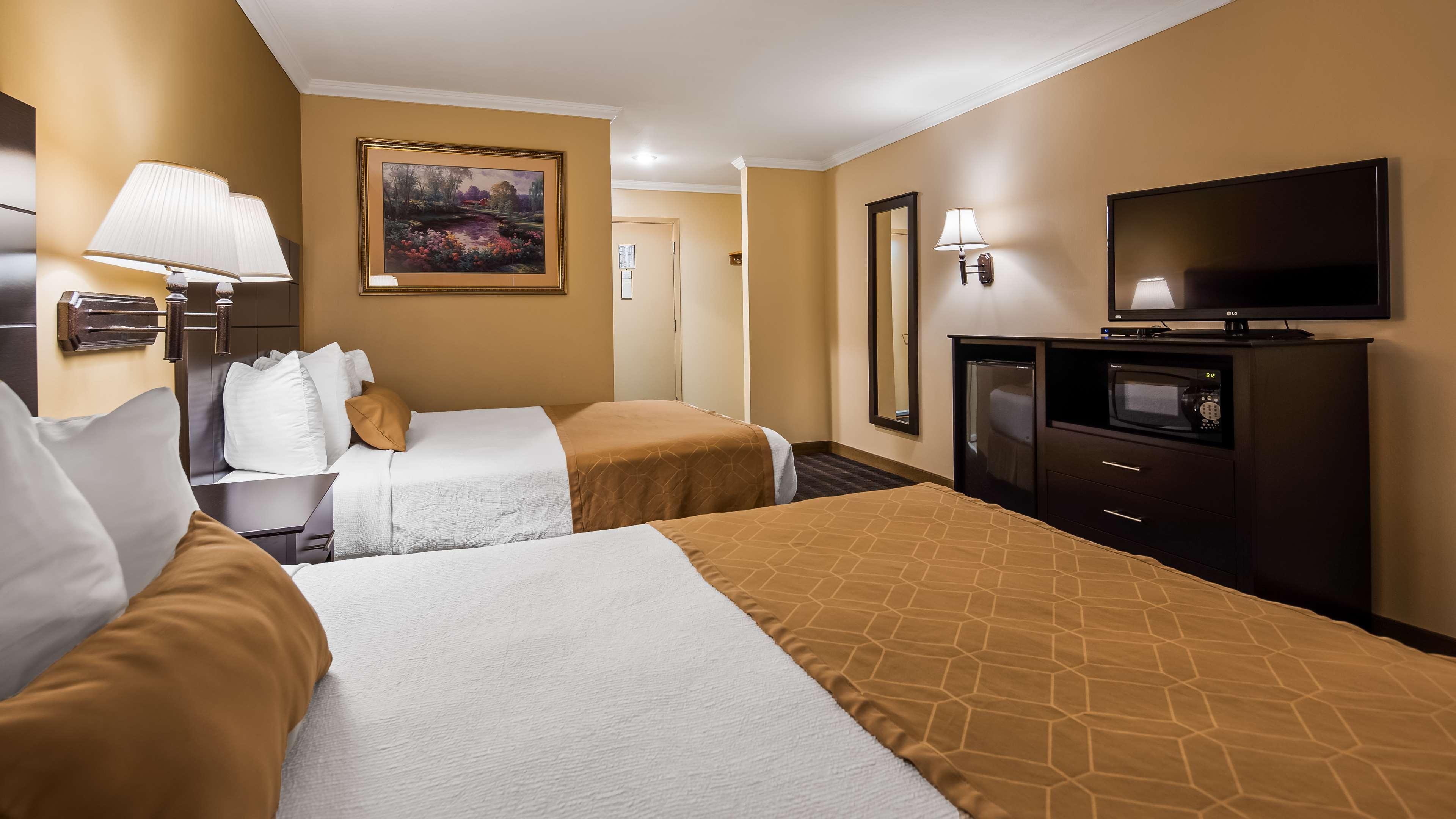אונטריו Best Western Inn & Suites מראה חיצוני תמונה